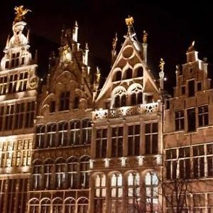 Deluxe Appartement met Twee Slaapkamers